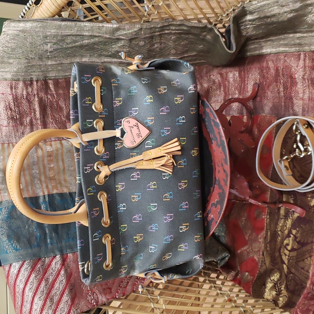 DOONEY & BOURKE "DB" Logo bag - Vintage 2003